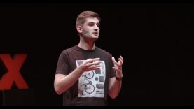 Blockchain y la verdad matemática | Néstor Palao | TEDxMadrid
